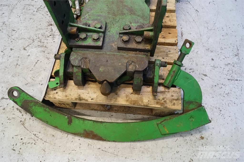 John Deere 4450 Diger traktör aksesuarlari