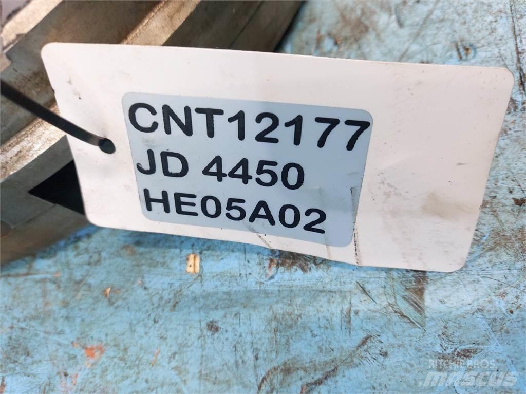 John Deere 4450 Sanzuman