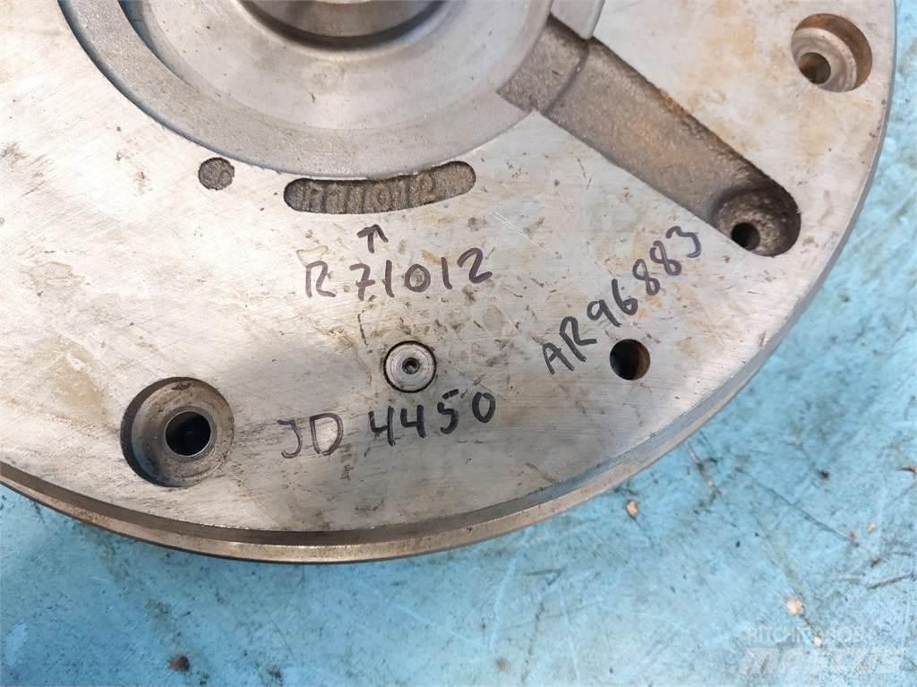 John Deere 4450 Sanzuman