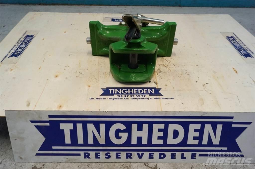 John Deere 5115M Diger traktör aksesuarlari