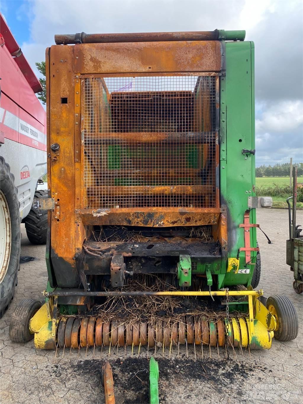 John Deere 590 Rulo balya makinalari