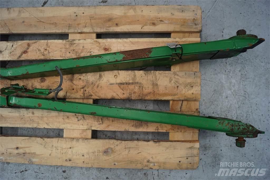 John Deere 590 Diger tarim makinalari