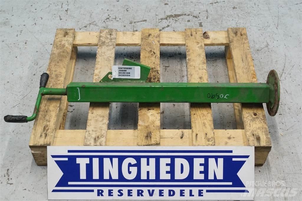 John Deere 590 Diger tarim makinalari