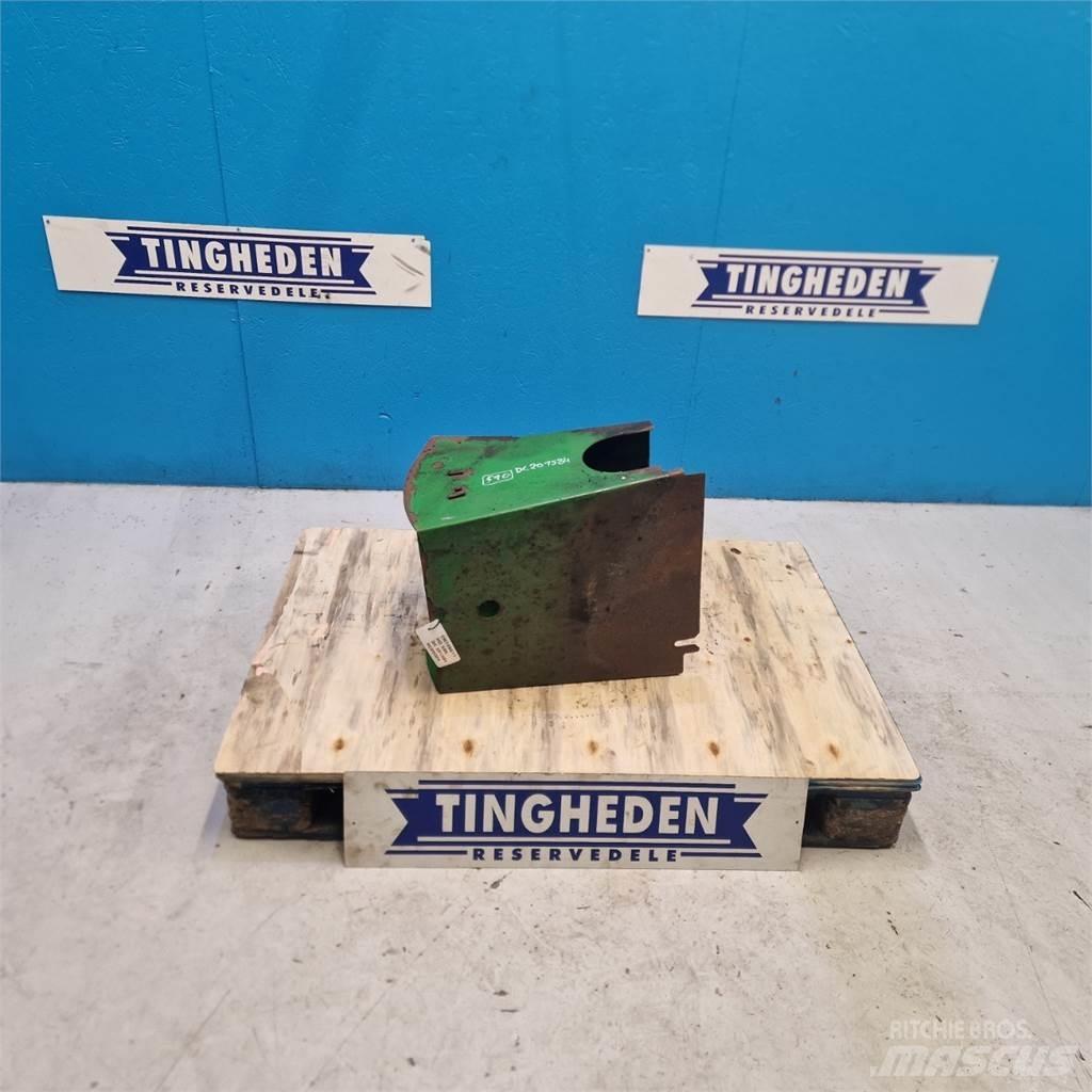 John Deere 590 Diger tarim makinalari