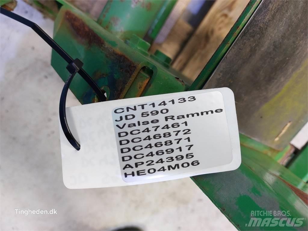 John Deere 590 Diger tarim makinalari