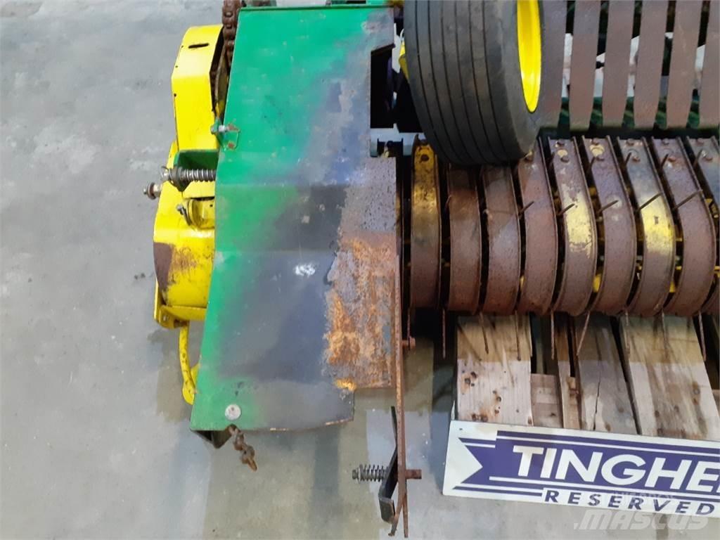 John Deere 592 Diger tarim makinalari