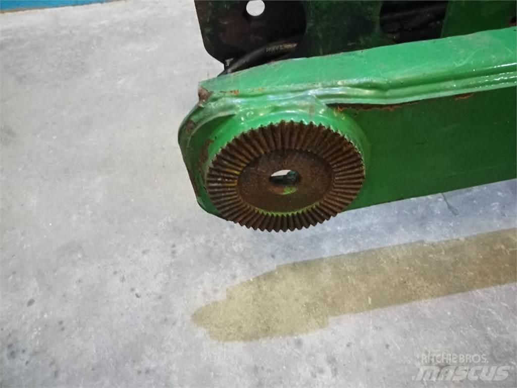 John Deere 592 Diger tarim makinalari