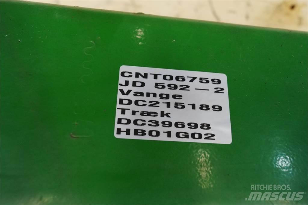 John Deere 592 Diger tarim makinalari