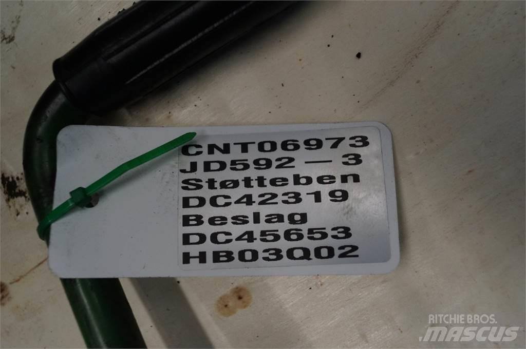 John Deere 592 Diger tarim makinalari