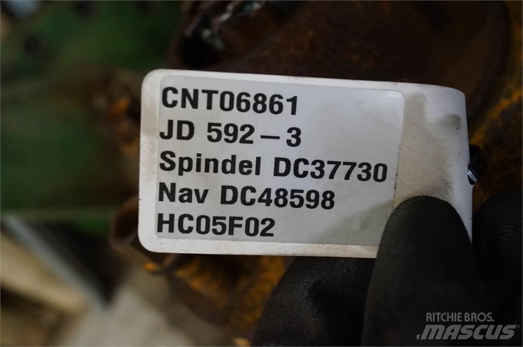 John Deere 592 Akslar