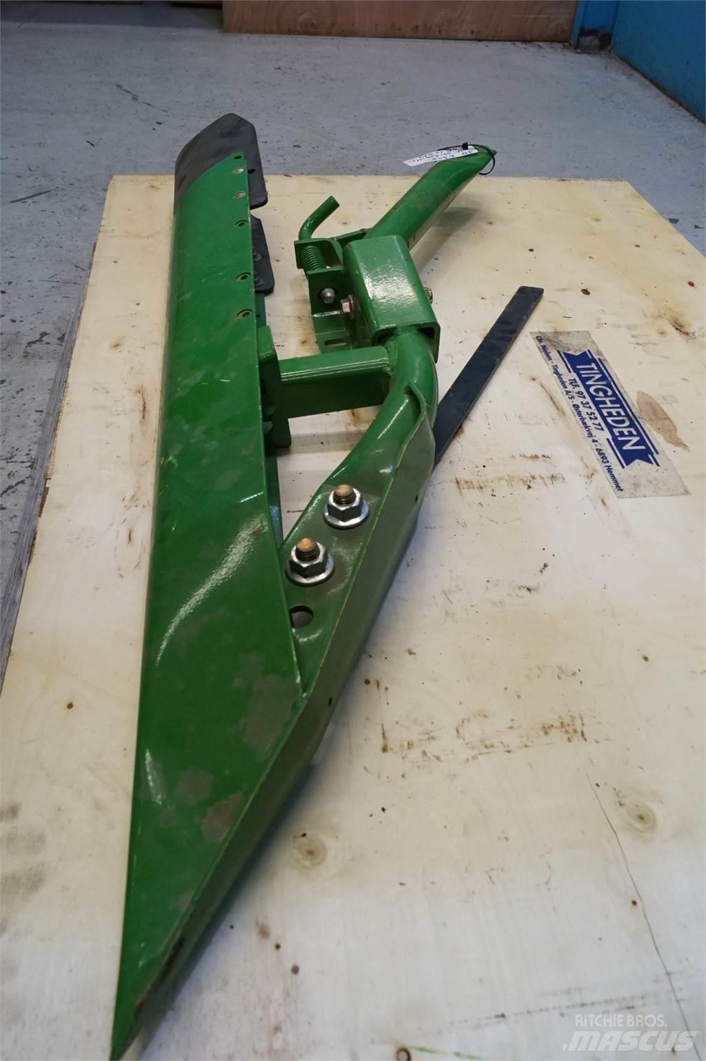 John Deere 630R Biçerdöver aksesuarlari