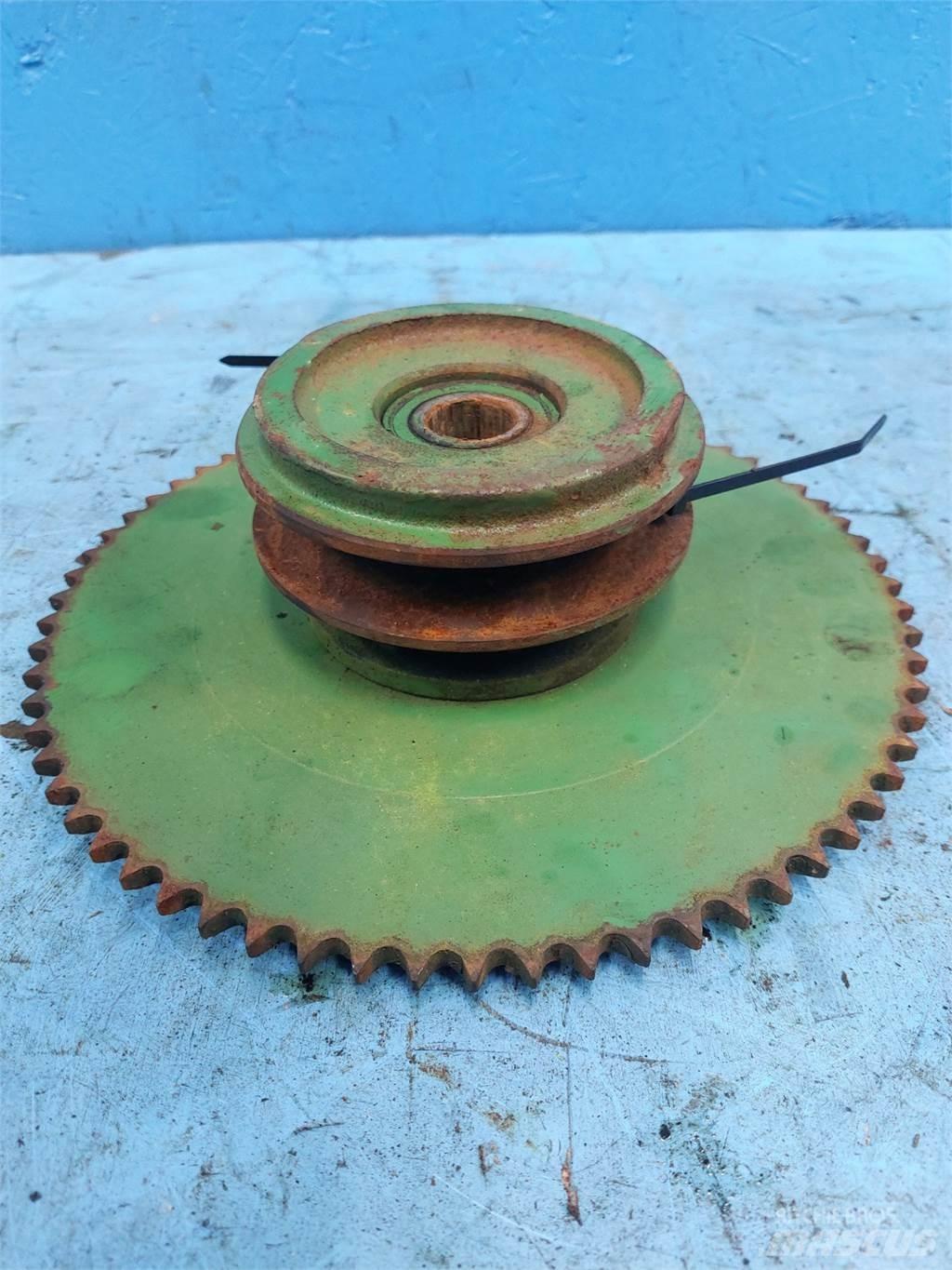 John Deere 820 Biçerdöver aksesuarlari