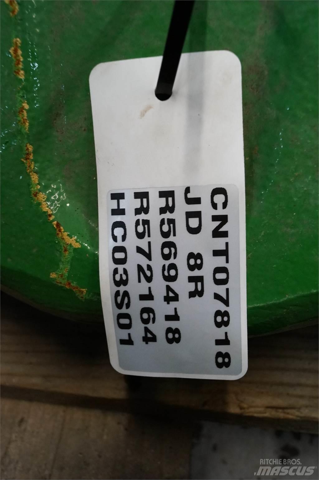 John Deere 8R Ön ağırlıklar