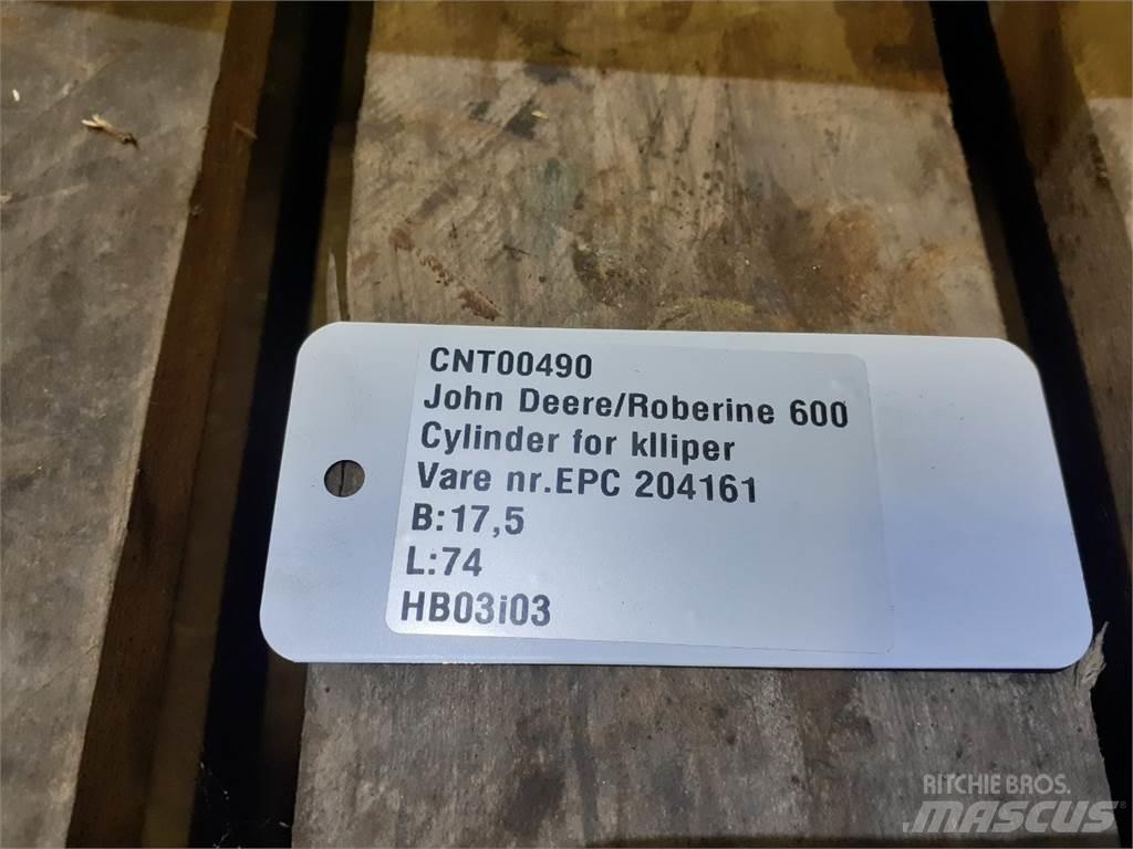 John Deere 900 Robot çim biçme makineleri