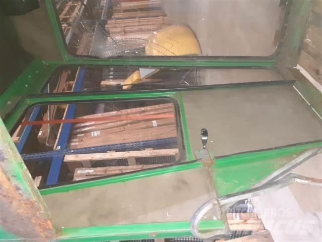 John Deere 955 Kabin