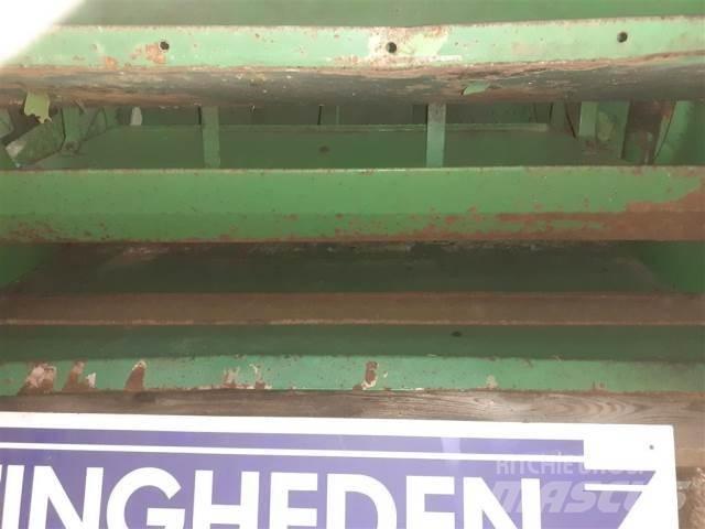 John Deere 955 Kum ve tuz serpiciler