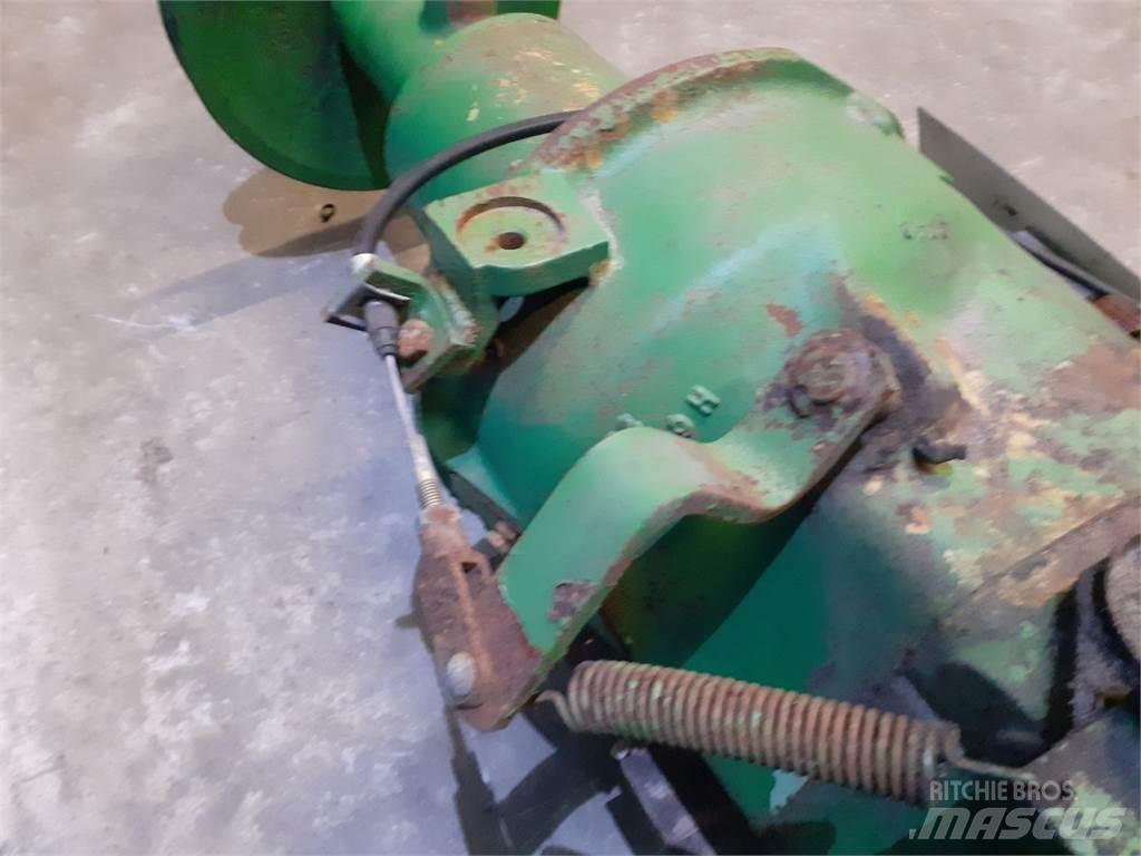 John Deere 955 Sanzuman