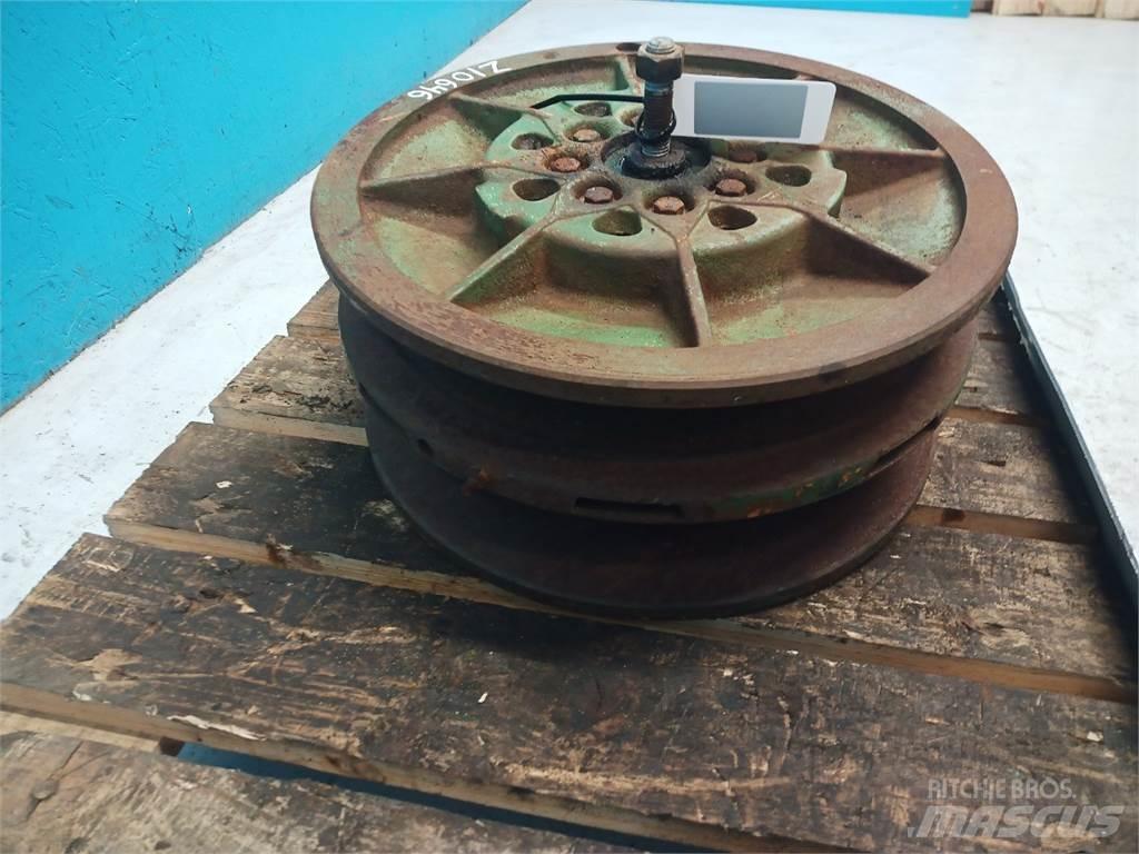 John Deere 965 Diger tarim makinalari
