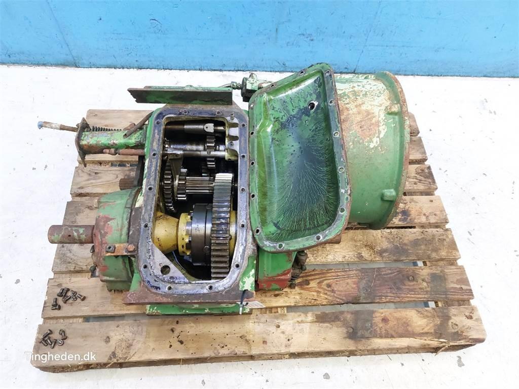 John Deere 965 Sanzuman