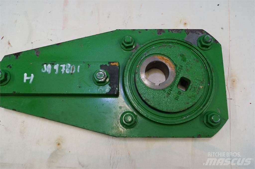 John Deere 9780 Kum ve tuz serpiciler