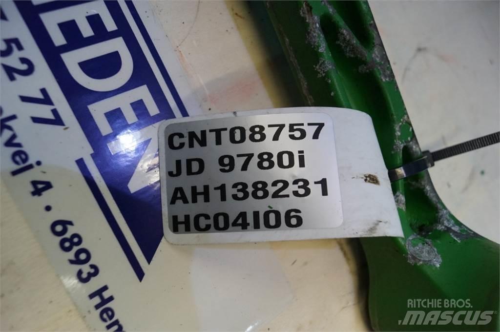 John Deere 9780 Kum ve tuz serpiciler