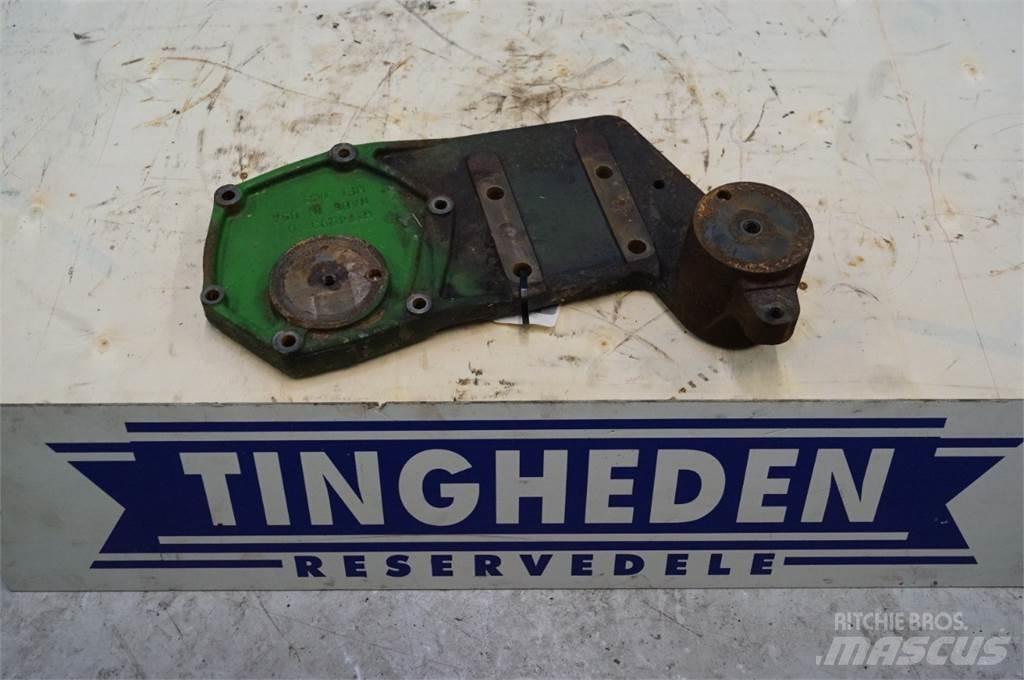 John Deere 9780 Kum ve tuz serpiciler