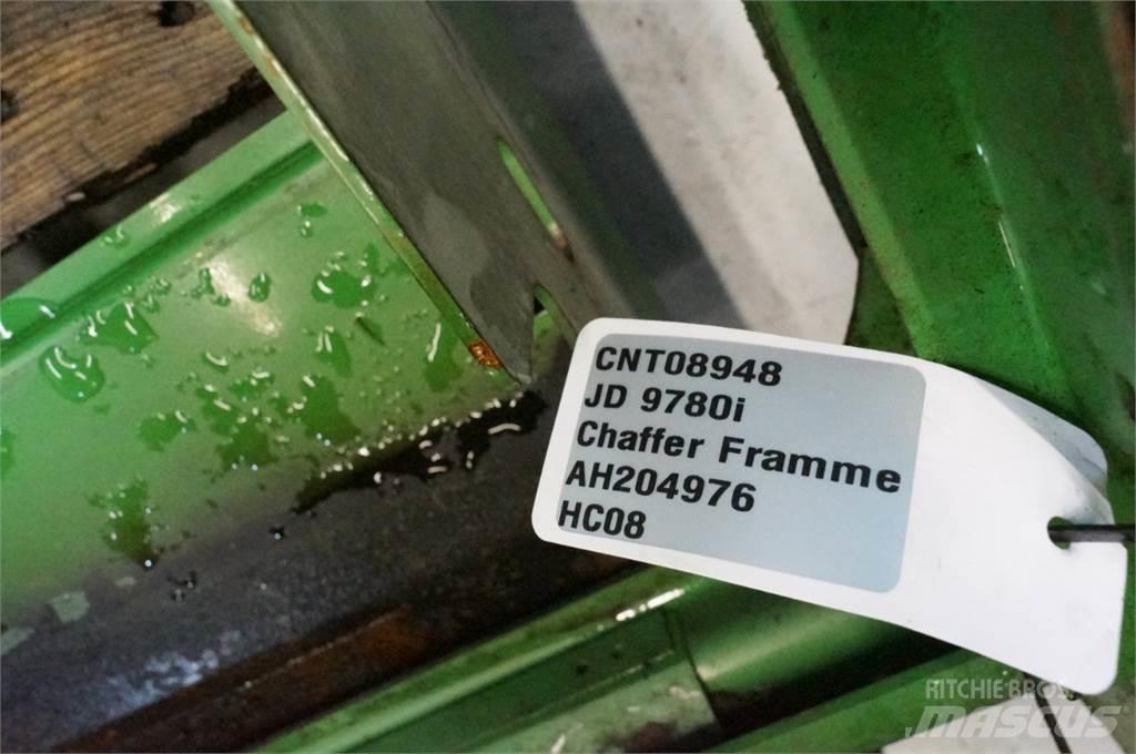 John Deere 9780 Kum ve tuz serpiciler