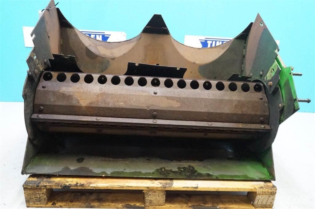 John Deere 9780 Kum ve tuz serpiciler