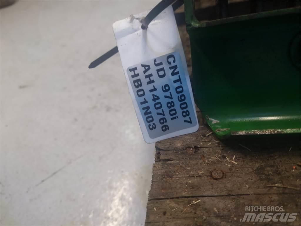 John Deere 9780 Biçerdöver aksesuarlari