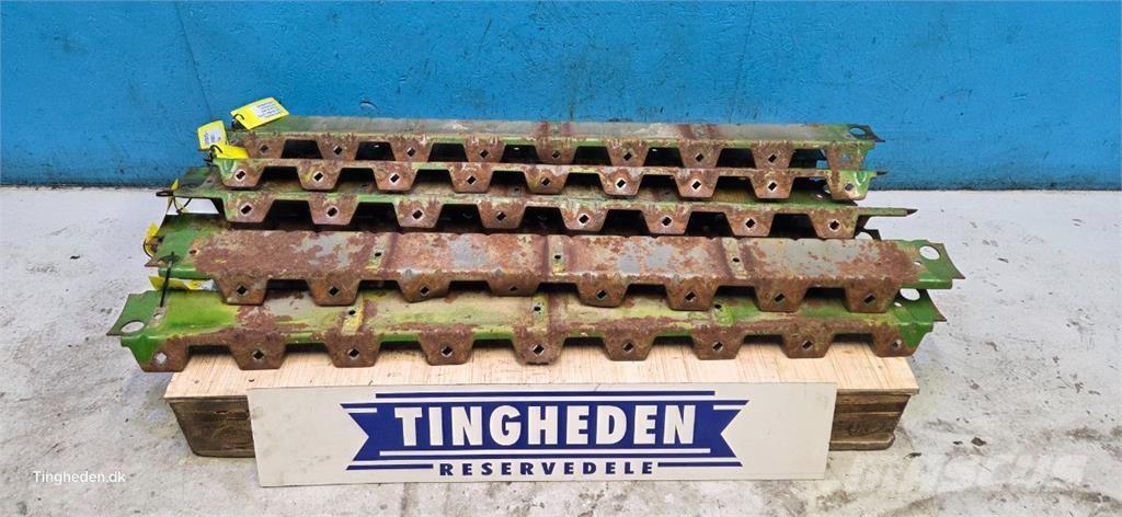 John Deere 9780 Biçerdöver aksesuarlari