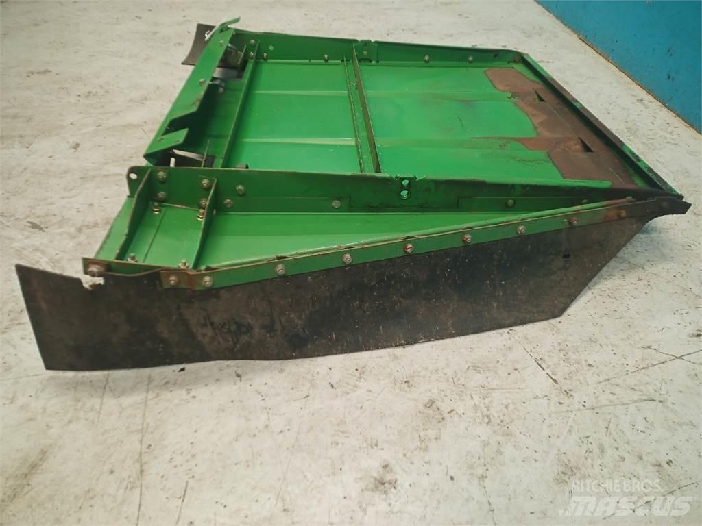 John Deere CTS Kum ve tuz serpiciler