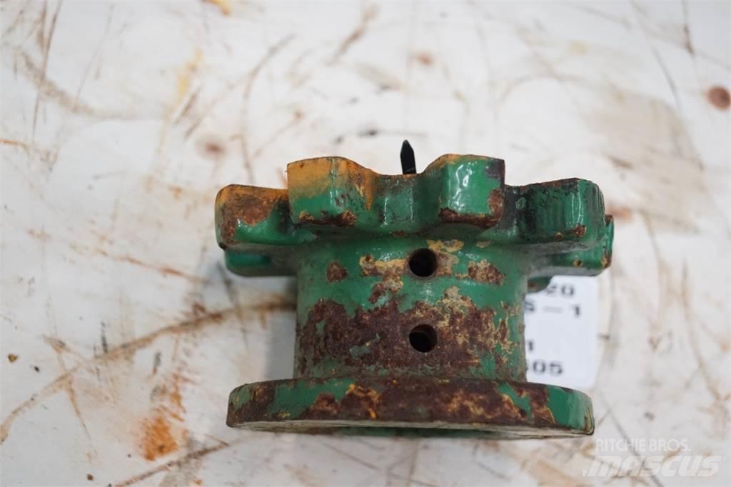 John Deere CTS Biçerdöver aksesuarlari