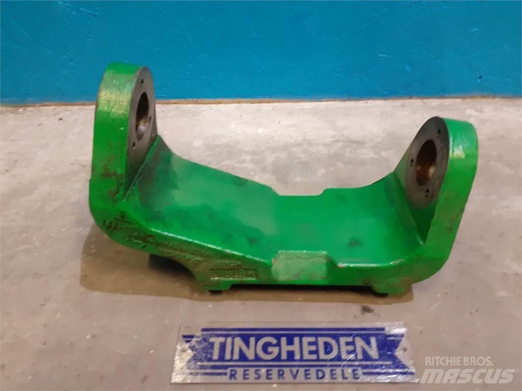 John Deere S670 Biçerdöver aksesuarlari