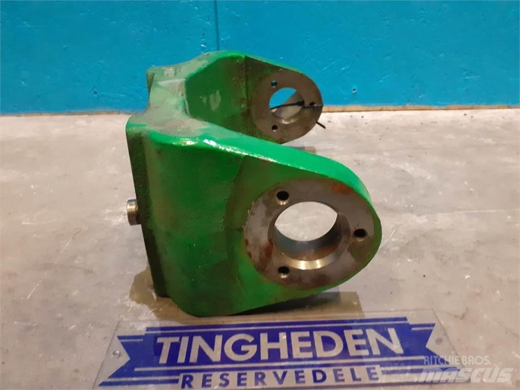 John Deere S670 Biçerdöver aksesuarlari