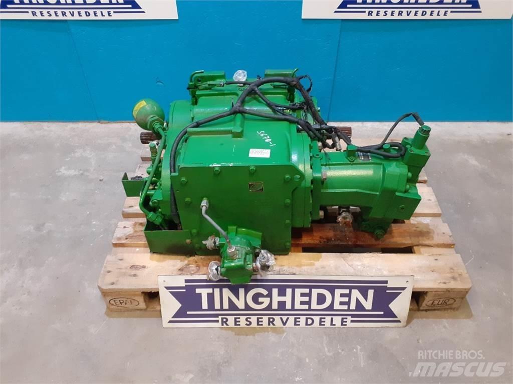 John Deere S670 Sanzuman