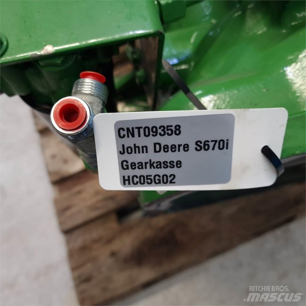 John Deere S670 Sanzuman