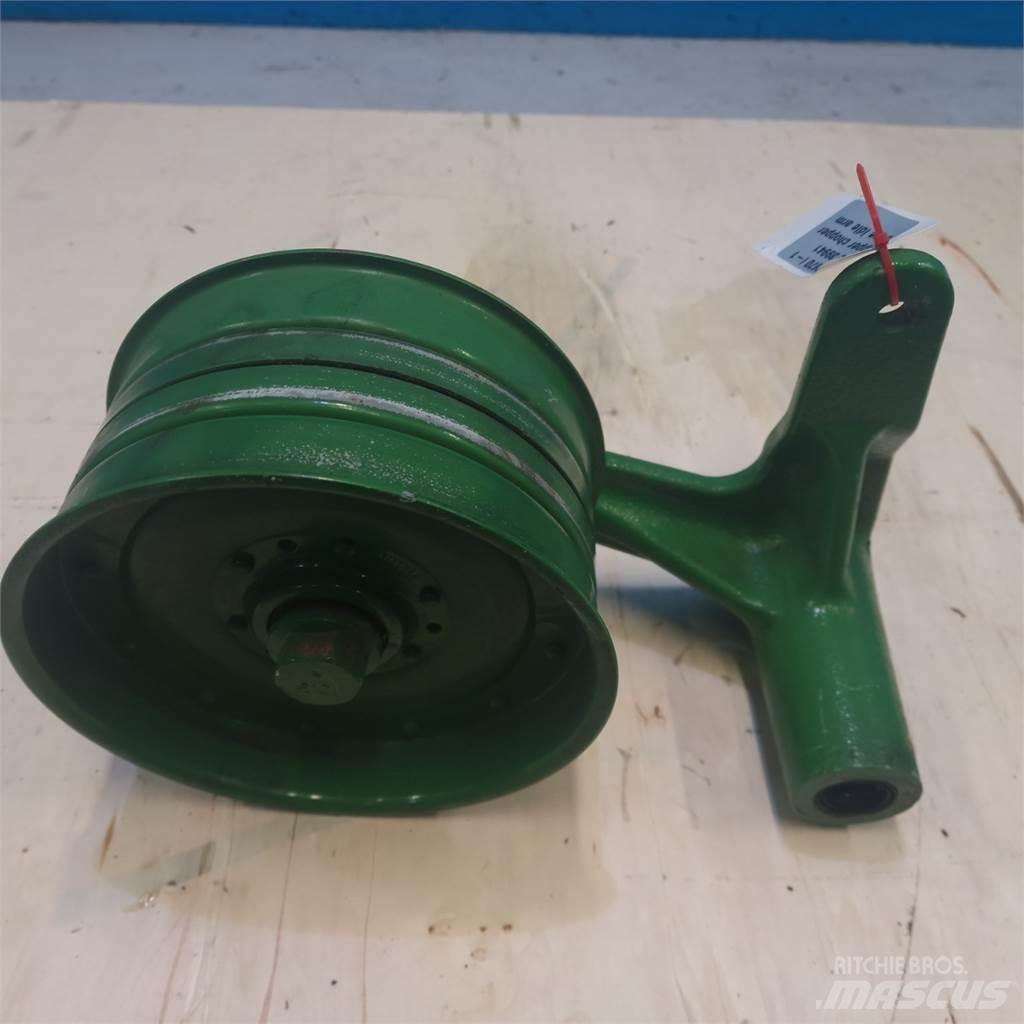 John Deere S670 Diger tarim makinalari