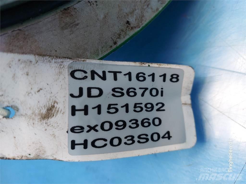 John Deere S670 Sanzuman