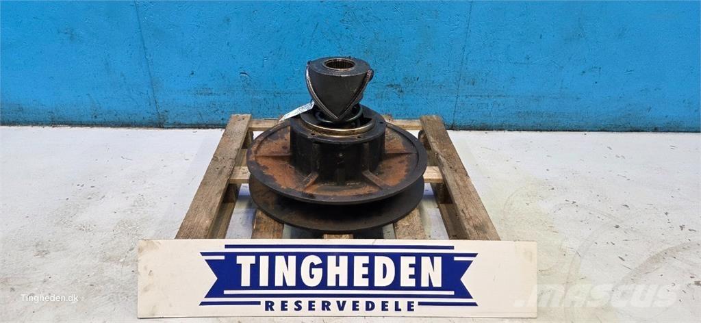 John Deere S690 Diger tarim makinalari