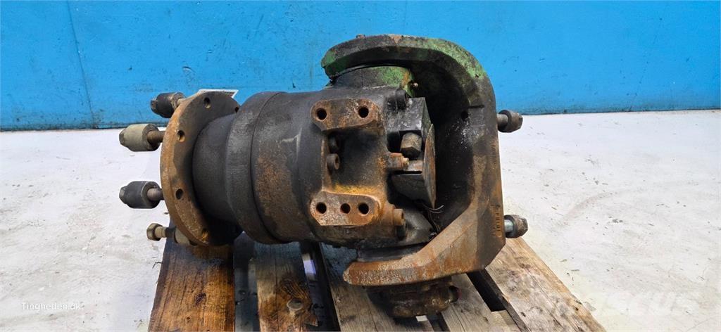 John Deere S690 Biçerdöver aksesuarlari