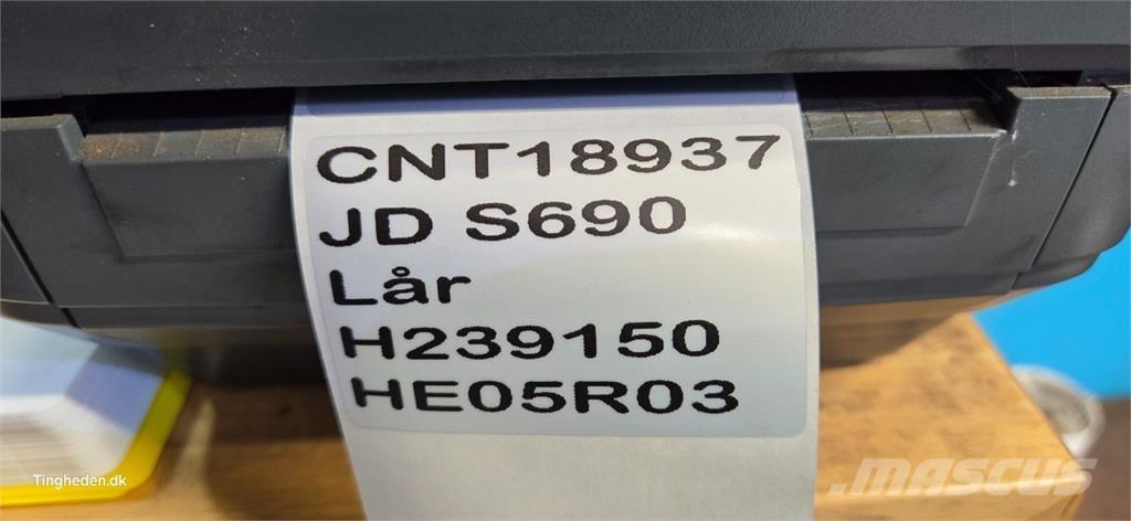 John Deere S690 Biçerdöver aksesuarlari