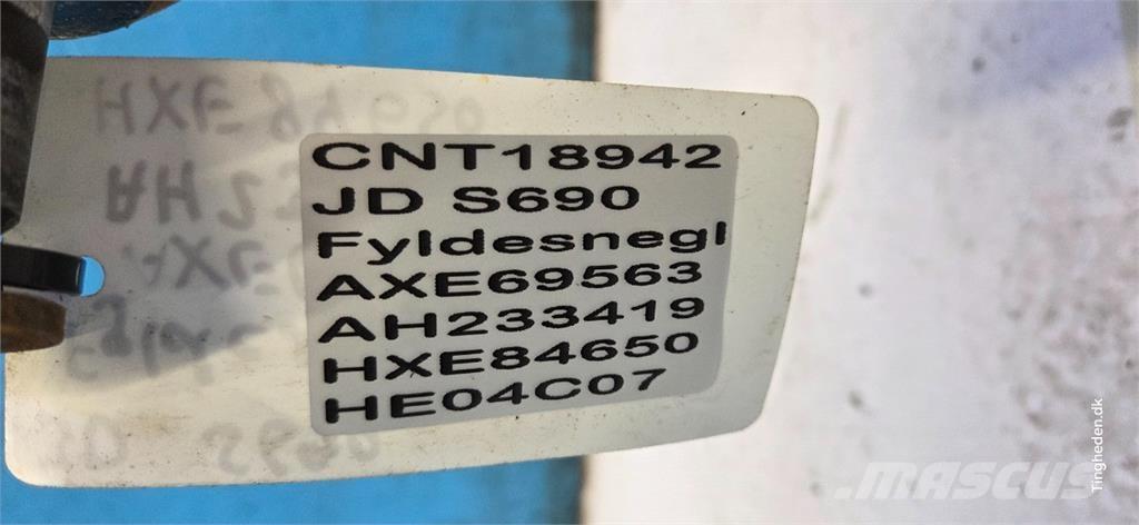 John Deere S690 Biçerdöver aksesuarlari