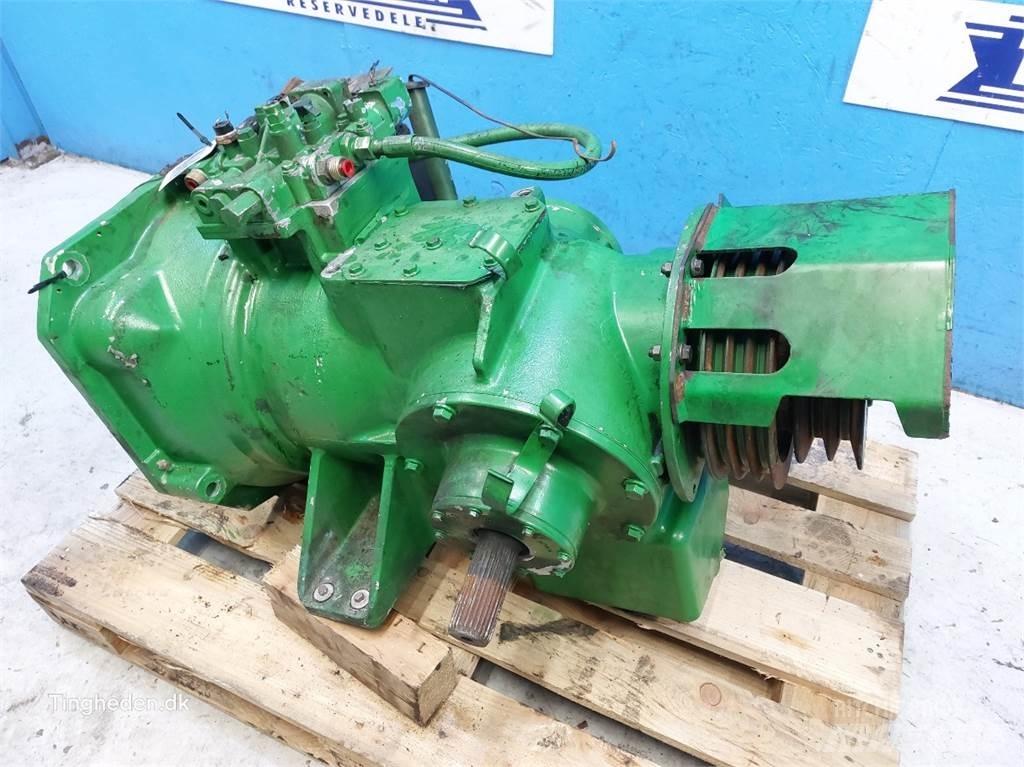 John Deere T660I Sanzuman