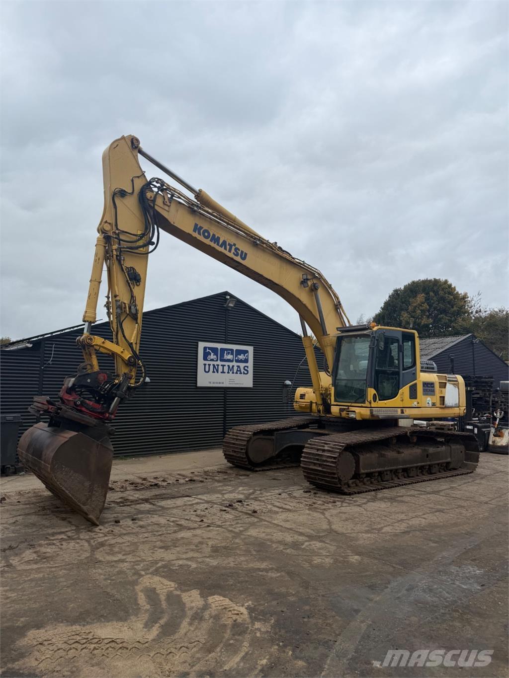 Komatsu PC290 Paletli ekskavatörler