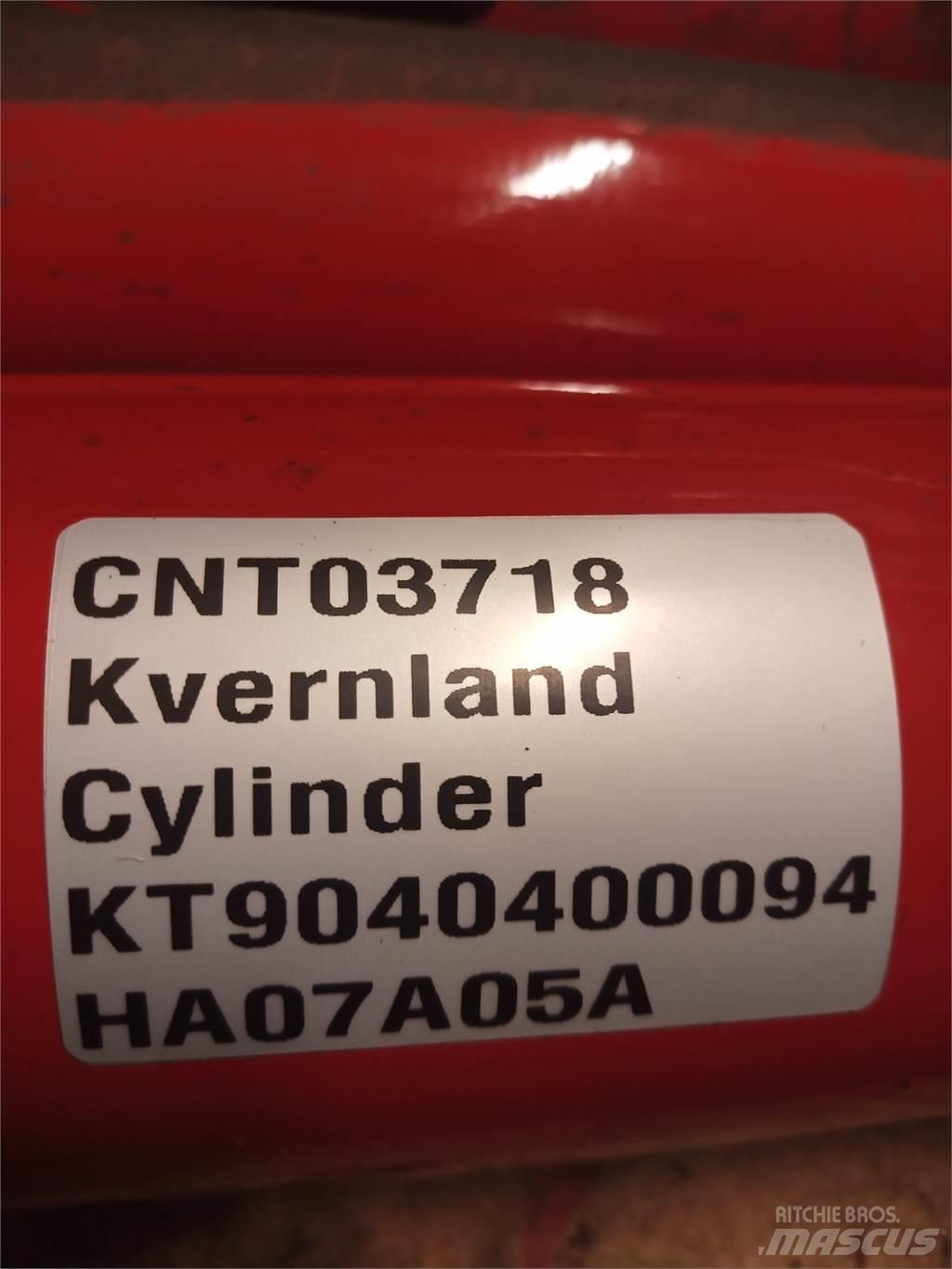 Kverneland 4232 Çayir biçme makinalari