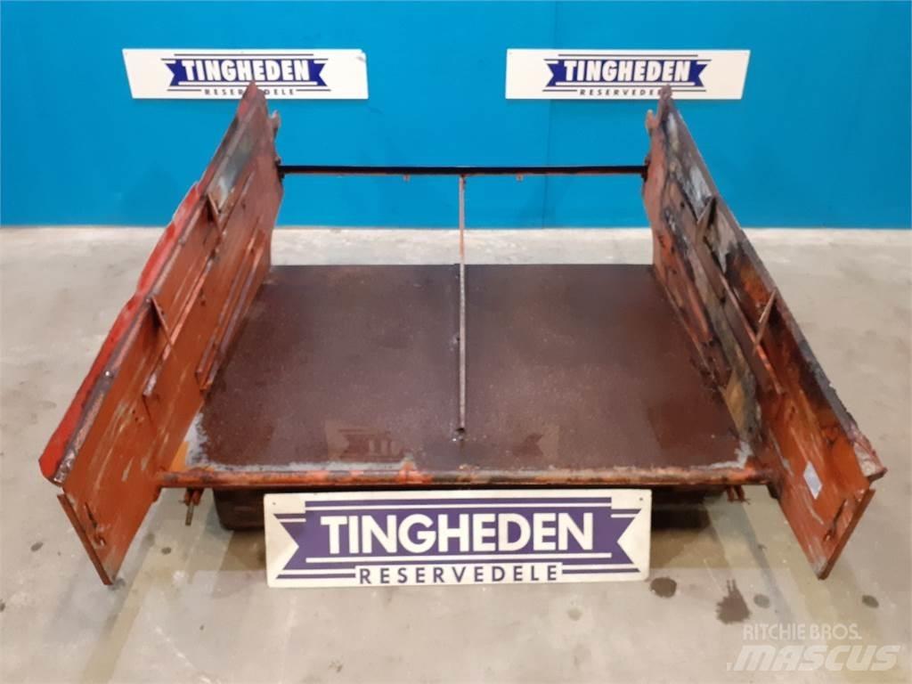 Laverda 3650 Kum ve tuz serpiciler