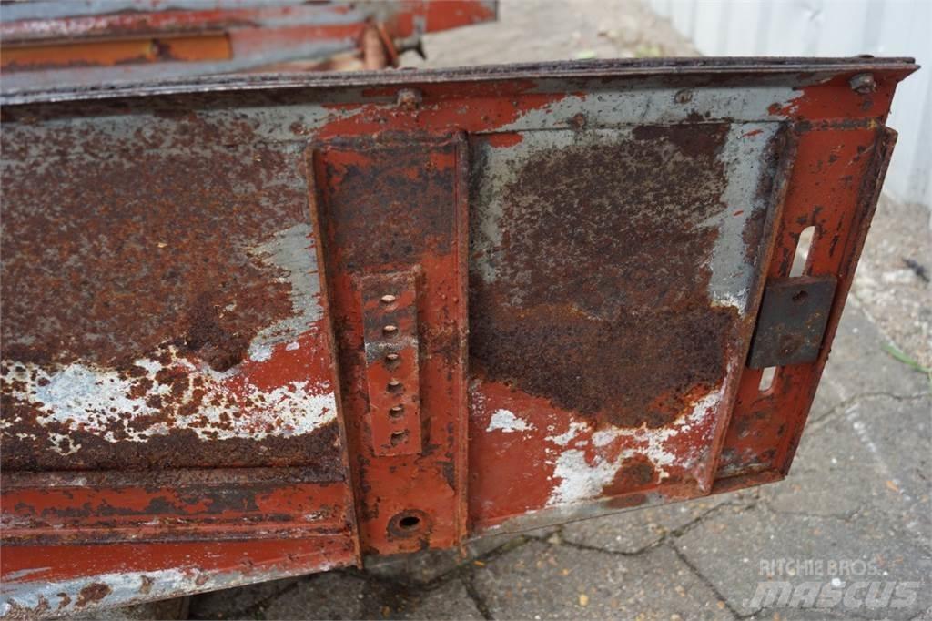 Laverda 3790 Kum ve tuz serpiciler