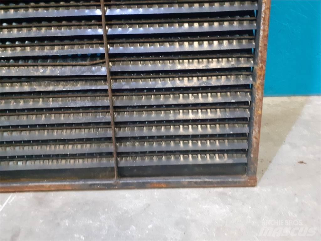 Laverda 626 Kum ve tuz serpiciler