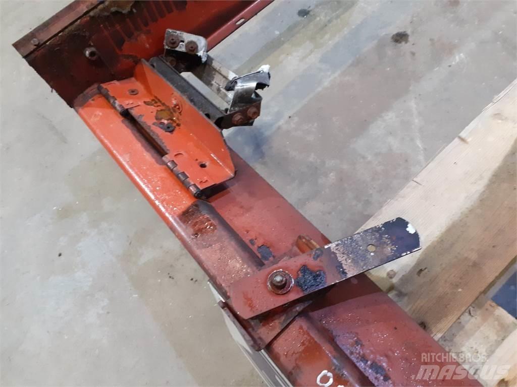 Laverda 626 Kum ve tuz serpiciler