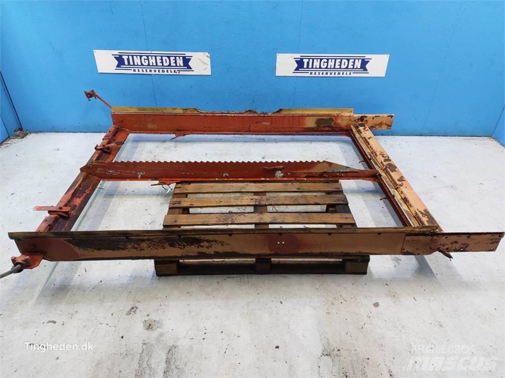 Laverda 627 Kum ve tuz serpiciler